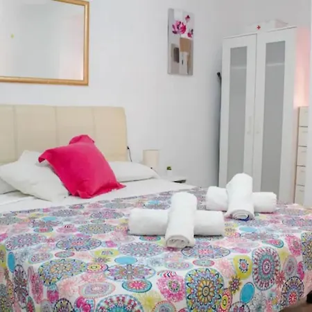 Reina Playa Apartment Valencia